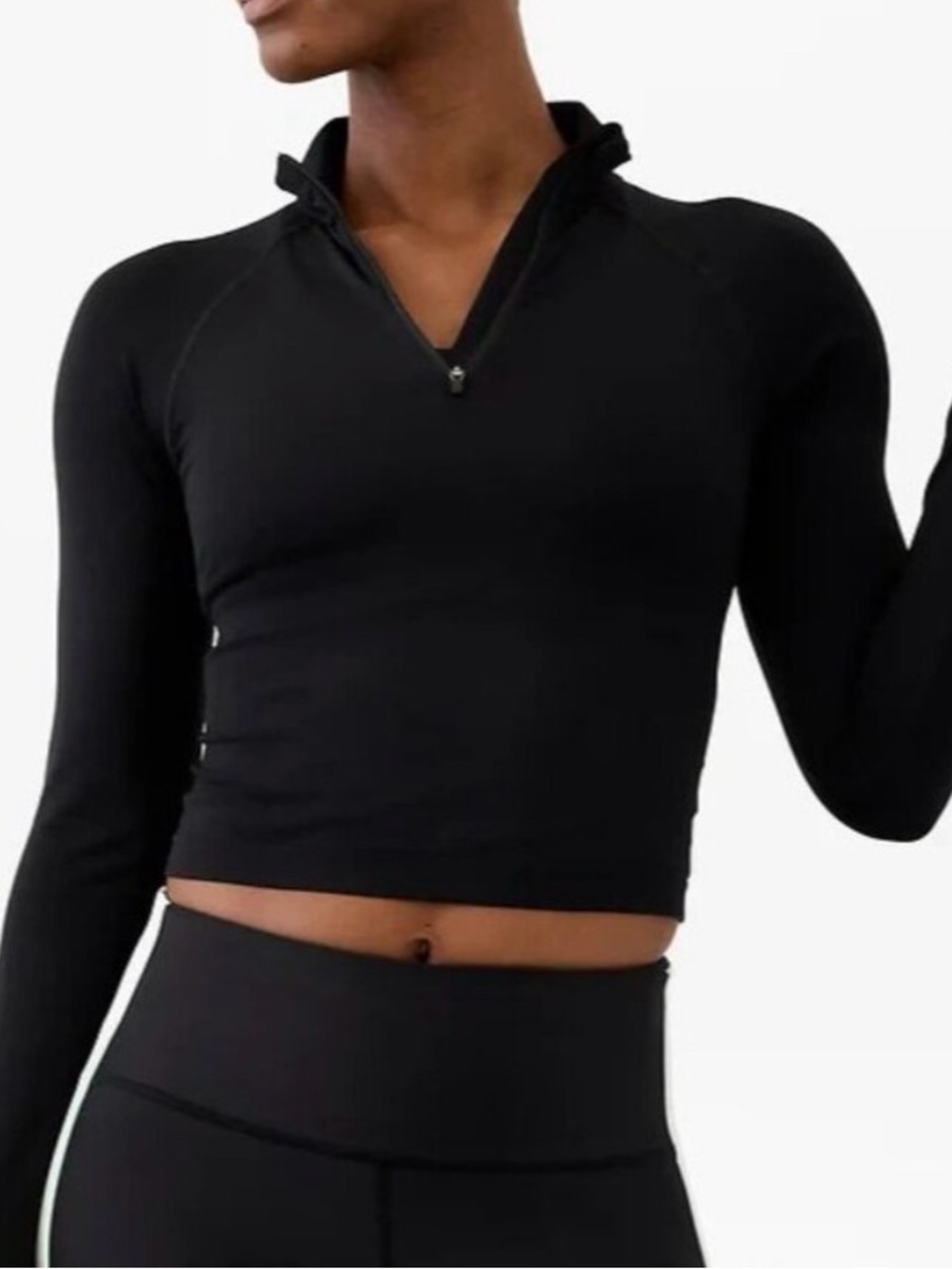 Athleta Momentum seamless Black Long-Sleeve half -Zip Cropped Active Top